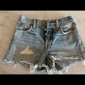 Levi’s shorts